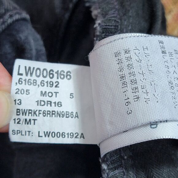 LL Bean True Shape Jeans Womens 12 MT Black High Rise Straight Leg Classic Fit - Picture 13 of 13